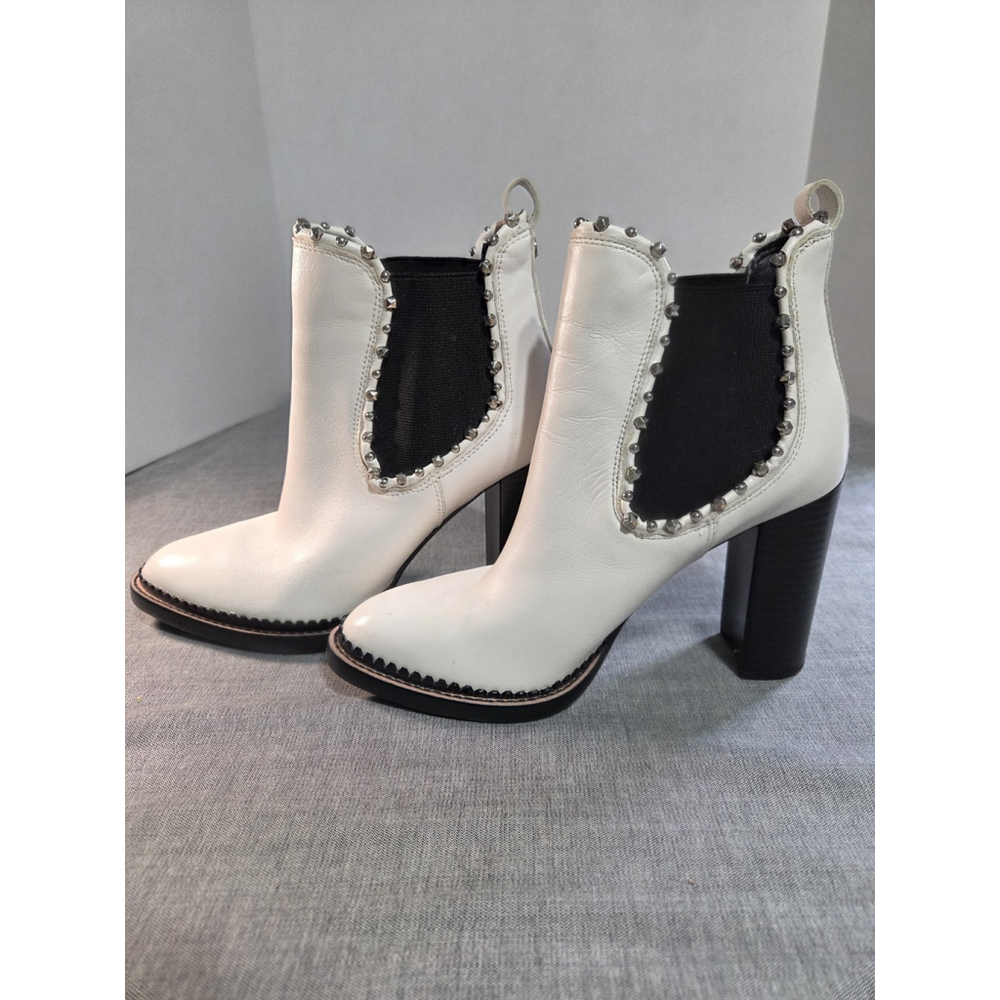 SAM EDELMAN SALMA White Leather Studded Chelsea Pull On Heel Booties Sz 7.5